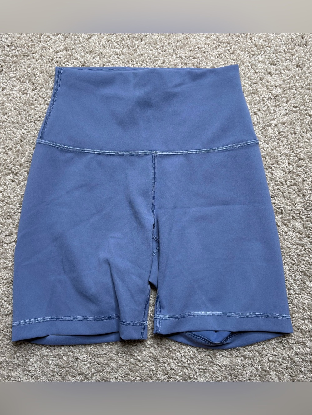 Lululemon Wunder Train Contour Fit High-Rise Short 6"